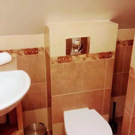 Dom Tomusik Appartement