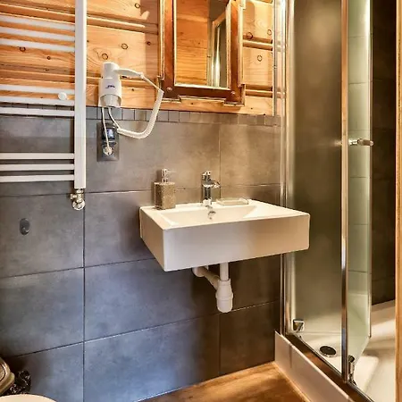 Dom Tomusik Appartement