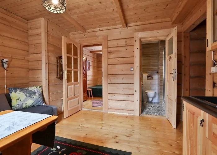 Dom Tomusik * זקופאנה