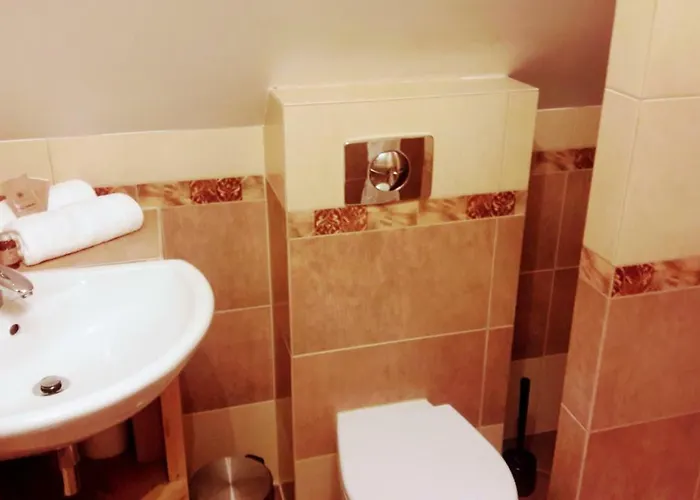 Dom Tomusik דירה